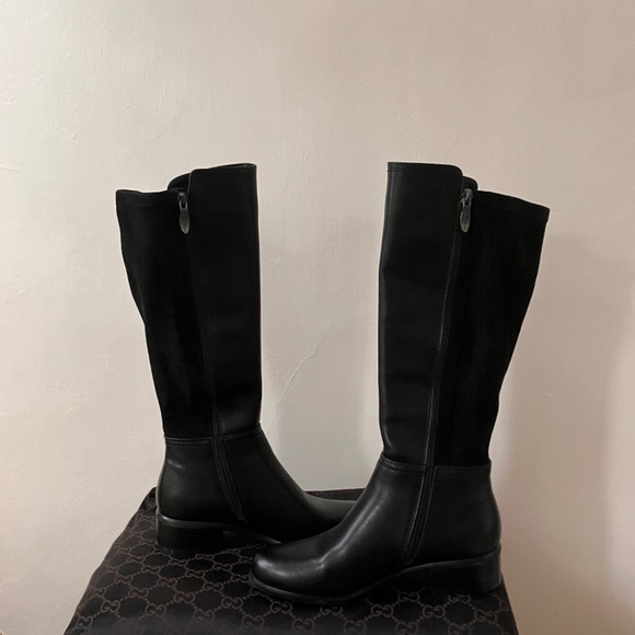 NWOT AquaDiva Vegan Leather Winter Boots - Picture 6 of 9